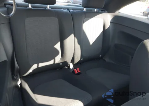 2014 Volkswagen Beetle 2.5L Entry from USA, damaged, VIN 3VWFP7AT9EM604770